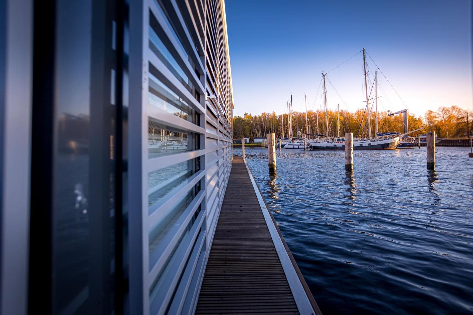 Floatinghouses Peenemuende Ngoại thất bức ảnh